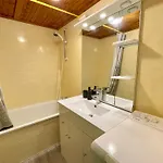 Maison 3 Pièces Avec Piscine Chauffée&tennis, Proche - Fr-1-231-298
