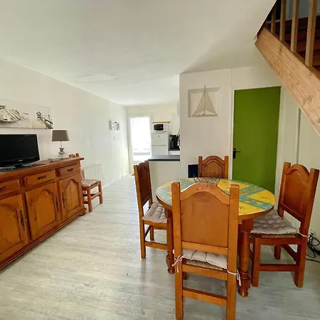 Maison 3 Pieces Avec Piscine Chauffee & Tennis, Proche - Fr-1-231-298 度假居 *