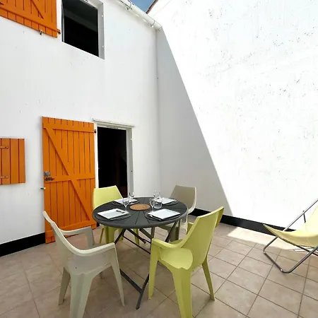 Maison 3 Pieces Avec Piscine Chauffee & Tennis, Proche - Fr-1-231-298 * Brétignolles-sur-Mer