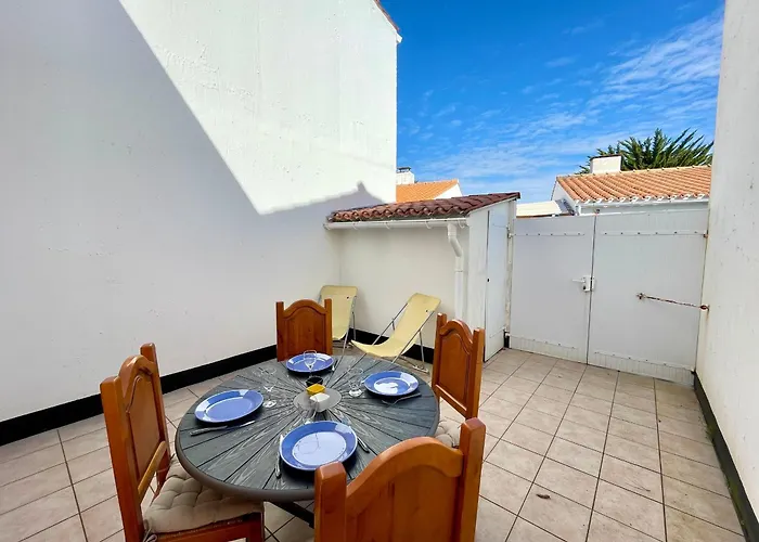 Maison 3 Pieces Avec Piscine Chauffee & Tennis, Proche - Fr-1-231-298 * 布雷蒂诺斯梅尔