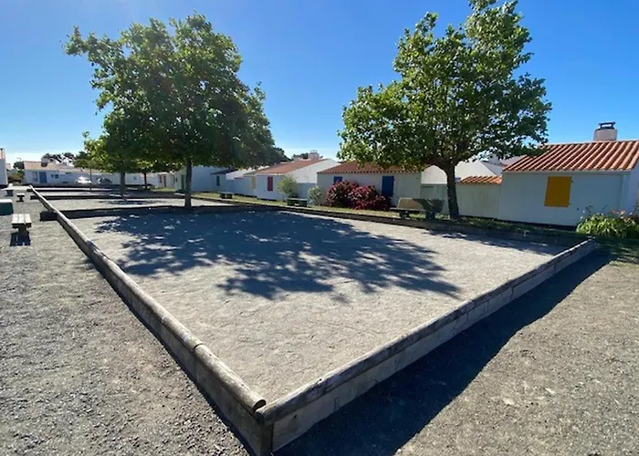 Maison 3 Pieces Avec Piscine Chauffee & Tennis, Proche - Fr-1-231-298 度假居